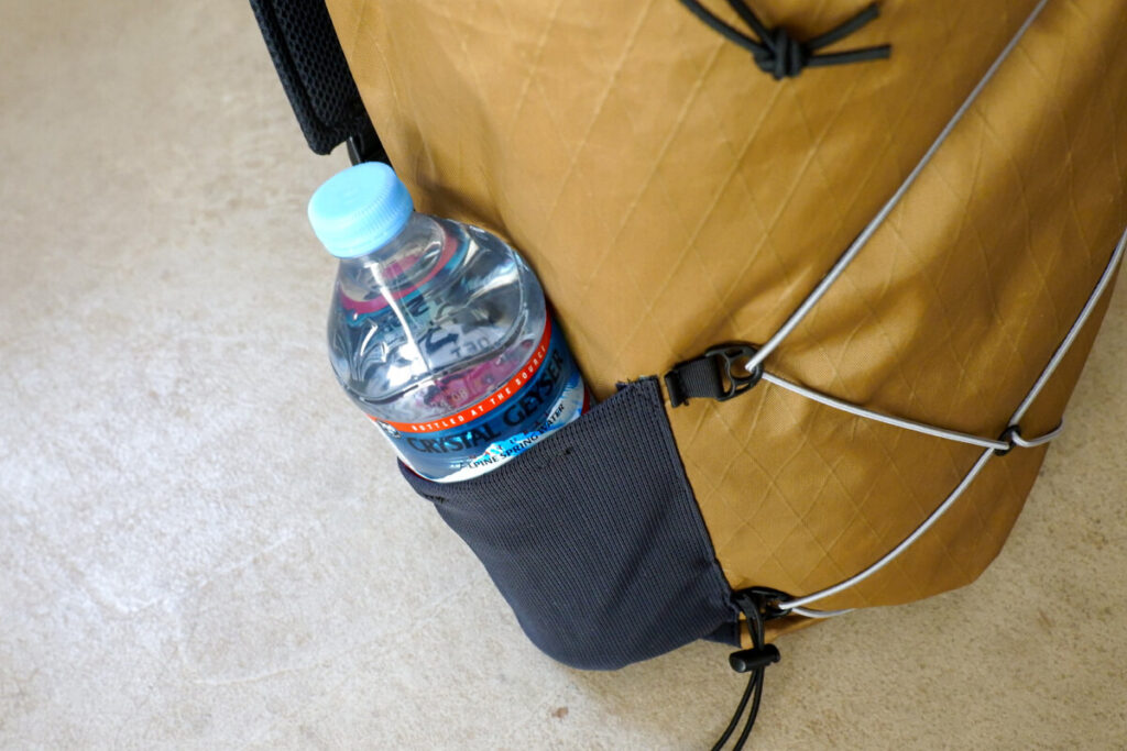 SOLITARY PACKへのボトル装着例