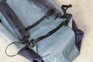 SOLITARY PACK チェストストラップ+リブストラップ